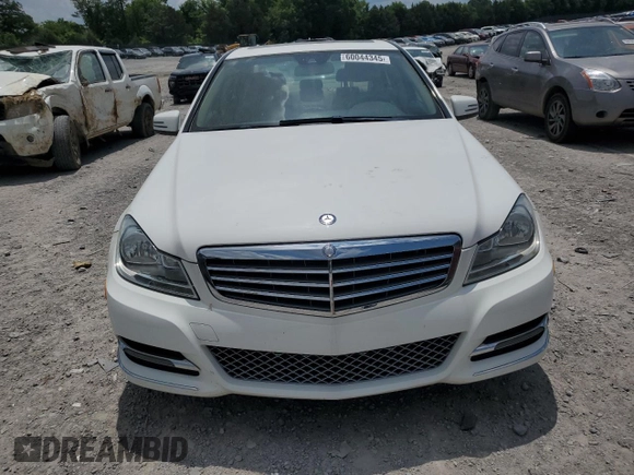 2013 Mercedes-Benz C 300 Sport с VIN WDDGF8AB8DG146385, выставлен на аукционе Copart как лот 60044345 с пробегом 86 768 миль миль и Чистый • Clean title. История ставок и продаж доступна на DreamBid. Изображение 5.