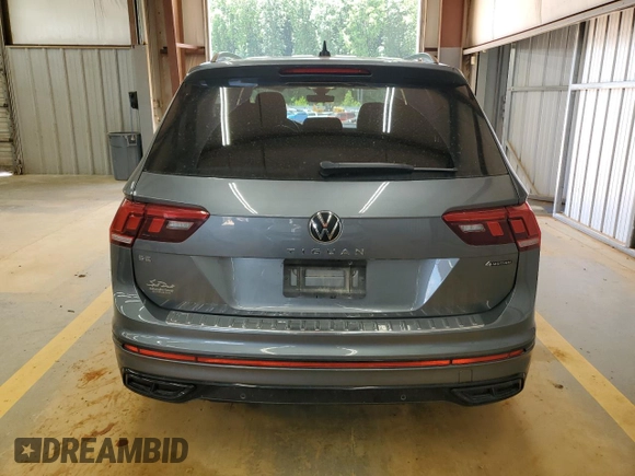 2023 Volkswagen Tiguan SE R-Line Black with VIN 3VV8B7AX6PM101974, listed as a Copart auction lot 60465795 with 29,464 mi miles and Salvage title. Bid and sale history available at DreamBid. Image 6.