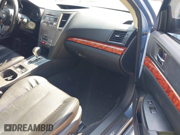 2010 Subaru Legacy Limited Moon with VIN 4S3BMCK65A3243206, listed as a IAAI auction lot 42661674 with Not provided miles and . Bid and sale history available at DreamBid. Image 5.