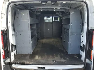 2018 Ford Transit z VIN 1FTYR1YG2JKA87504, wystawiony jako IAAI lot #42679100 z przebiegiem 139 835 mil mil oraz . Historia ofert i sprzedaży dostępna na DreamBid. Obrazek 8.