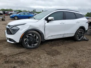 2025 Kia Sportage SX-Prestige z VIN 5XYK53DF1SG246708, wystawiony jako Copart lot #56178265 z przebiegiem 5 492 mil mil oraz Szkoda całkowita • Salvage title. Historia ofert i sprzedaży dostępna na DreamBid. Obrazek 1.