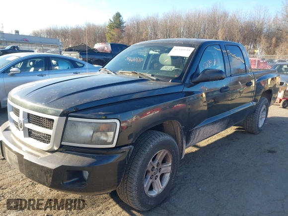 2011 Ram Dakota Bighorn/Lonestar with VIN 1D7RW3GK1BS636518, listed as a IAAI auction lot 41346644 with 155,125 mi miles. Bid and sale history available at carsss.com. Image 17.