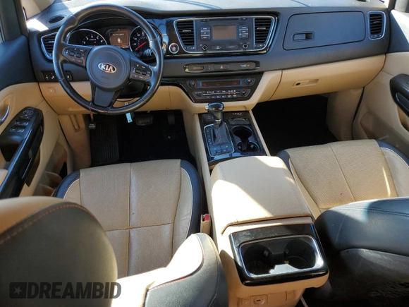 2015 Kia Sedona SX with VIN KNDMC5C12F6025689, listed as a Copart auction lot 83459954 with 124,716 mi miles and Clean Title. Bid and sale history available at carsss.com. Image 8.