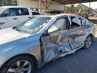 2010 Acura TL Tech with VIN 19UUA8F52AA004189, listed as a IAAI auction lot 41322733 with 235,735 mi miles. Bid and sale history available at carsss.com. Image 6.