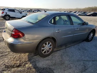 2007 Buick LaCrosse CX with VIN 2G4WC582871169178, listed as a Copart auction lot 50401775 with 211,579 mi miles and Salvage Title. Bid and sale history available at DreamBid. Image 3.
