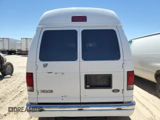 2003 Ford Econoline Cargo Recreational with VIN 1FDPE24L83HA48184, listed as a Copart auction lot 68382614 with 235,732 mi miles and Salvage Title. Bid and sale history available at DreamBid. Image 6.