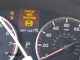 2016 Acura ILX Premium z VIN 19UDE2F86GA012039, wystawiony jako IAAI lot #41866982 z przebiegiem 162 710 mil mil oraz . Historia ofert i sprzedaży dostępna na DreamBid. Obrazek 15.