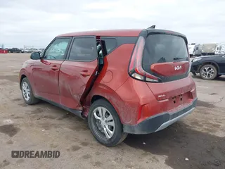 2024 Kia Soul S with VIN KNDJ23AU0R7916828, listed as a IAAI auction lot 41958588 with 35,518 mi miles and . Bid and sale history available at DreamBid. Image 3.