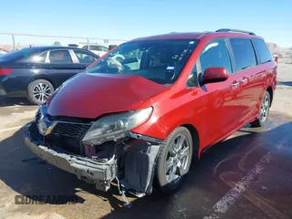 2018 Toyota Sienna SE with VIN 5TDXZ3DC4JS911408, listed as a IAAI auction lot 41393387 with 147,157 mi miles and . Bid and sale history available at DreamBid. Image 16.