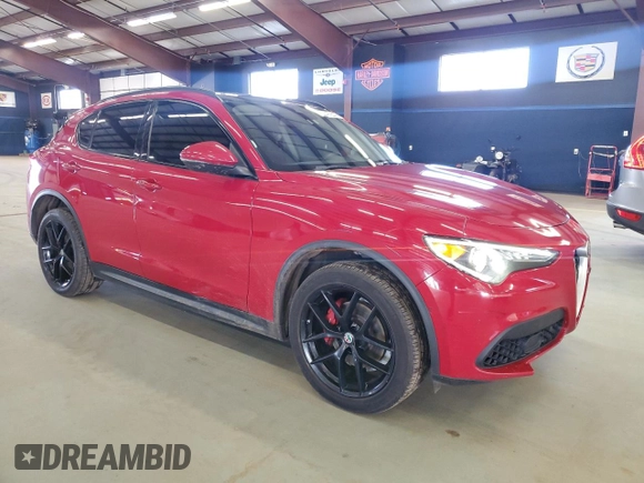 2018 Alfa Romeo Stelvio Sport z VIN ZASFAKPNXJ7B93360, wystawiony jako Copart lot #49785475 z przebiegiem 106 167 mil mil oraz Tytuł czysty. Historia ofert i sprzedaży dostępna na DreamBid. Obrazek 4.