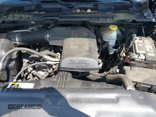 2021 Ram 1500 Tradesman z VIN 3C6RR6KG3MG713414, wystawiony jako IAAI lot #42115083 z przebiegiem 116 938 mil mil oraz . Historia ofert i sprzedaży dostępna na DreamBid. Obrazek 10.