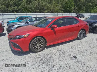 2021 Toyota Camry SE Nightshade with VIN 4T1G11AK0MU459170, listed as a Copart auction lot 51956005 with 117,393 mi miles and Clean Title. Bid and sale history available at carsss.com. Image 1.