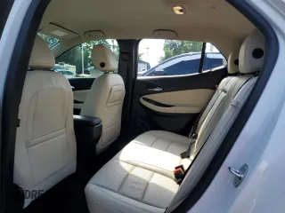 2024 Buick Encore GX Avenir с VIN KL4AMFSL6RB024768, выставлен на аукционе Copart как лот 61689245 с пробегом 5 198 миль миль и Списание • Salvage title. История ставок и продаж доступна на DreamBid. Изображение 11.