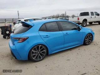 2020 Toyota Corolla Hatchback XSE with VIN JTNA4RBE9L3085912, listed as a Copart auction lot 86197504 with 70,238 mi miles and Salvage Title. Bid and sale history available at carsss.com. Image 3.