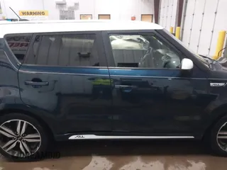 2018 Kia Soul + with VIN KNDJP3A54J7615526, listed as a IAAI auction lot 41745034 with 58,460 mi miles. Bid and sale history available at carsss.com. Image 14.