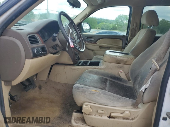 2011 Chevrolet Tahoe LS with VIN 1GNSCAE0XBR158527, listed as a Copart auction lot 54372625 with 221,916 mi miles and Clean title. Bid and sale history available at DreamBid. Image 7.