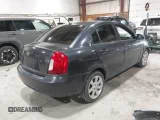 2008 Hyundai Accent GLS with VIN KMHCN46C78U212384, listed as a IAAI auction lot 41596092 with 178,562 mi miles. Bid and sale history available at carsss.com. Image 4.