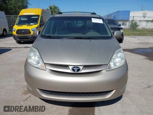 2010 Toyota Sienna XLE with VIN 5TDYK4CC5AS292110, listed as a IAAI auction lot 42055505 with 107,390 mi miles. Bid and sale history available at carsss.com. Image 12.
