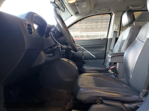 2014 Jeep Compass High Altitude with VIN 1C4NJCEA8ED600450, listed as a Copart auction lot 49449785 with 175,282 mi miles and Clean Title. Bid and sale history available at carsss.com. Image 7.
