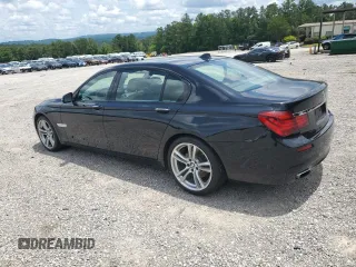 2015 BMW 7 Series 740Li z VIN WBAYE4C53FD138830, wystawiony jako Copart lot #60866995 z przebiegiem 190 317 mil mil oraz Czysty tytuł • Clean title. Historia ofert i sprzedaży dostępna na DreamBid. Obrazek 2.