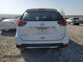 2020 Nissan Rogue S z VIN JN8AT2MV6LW143005, wystawiony jako Copart lot #52551965 z przebiegiem 113 757 mil mil oraz Szkoda całkowita • Salvage title. Historia ofert i sprzedaży dostępna na DreamBid. Obrazek 6.