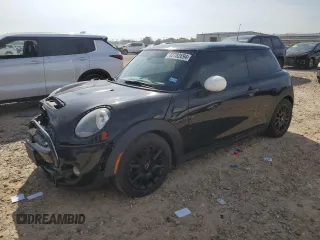 2019 MINI Hardtop Cooper S with VIN WMWXP7C5XK2A51622, listed as a Copart auction lot 82782694 with 75,305 mi miles and Salvage Title. Bid and sale history available at DreamBid. Image 1.