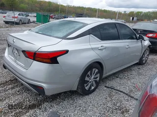 2019 Nissan Altima S with VIN 1N4BL4BV1KC219217, listed as a IAAI auction lot 41853232 with 64,761 mi miles and . Bid and sale history available at carsss.com. Image 4.
