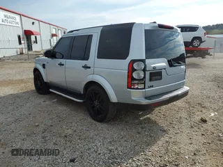2016 Land Rover LR4 HSE z VIN SALAG2V68GA825659, wystawiony jako IAAI lot #40805256 z przebiegiem 124 342 mil mil oraz . Historia ofert i sprzedaży dostępna na DreamBid. Obrazek 3.