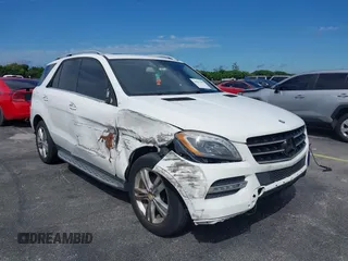 2015 Mercedes-Benz M 350 with VIN 4JGDA5JB9FA590659, listed as a IAAI auction lot 40591295 with 117,825 mi miles and . Bid and sale history available at DreamBid. Image 6.