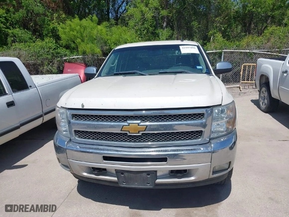 2012 Chevrolet Silverado 1500 LT with VIN 3GCPKSE73CG146306, listed as a IAAI auction lot 41997096 with 180,272 mi miles. Bid and sale history available at carsss.com. Image 12.