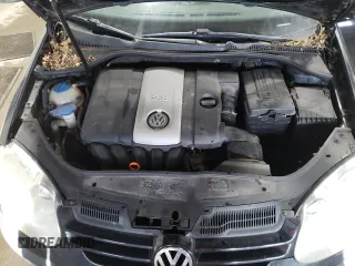 2009 Volkswagen Rabbit S with VIN WVWAA71K69W001495, listed as a Copart auction lot 86813914 with 147,398 mi miles and Salvage Title. Bid and sale history available at carsss.com. Image 11.