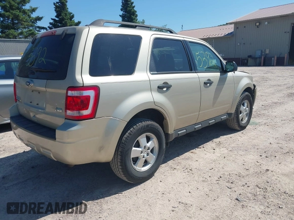 2012 Ford Escape XLT с VIN 1FMCU9DG9CKC62438, выставлен на аукционе IAAI как лот 42655392 с пробегом 129 503 миль миль и . История ставок и продаж доступна на DreamBid. Изображение 4.