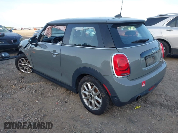 2019 MINI Hardtop Cooper with VIN WMWXP5C57K2H30039, listed as a IAAI auction lot 42301699 with 67,473 mi miles and . Bid and sale history available at DreamBid. Image 3.