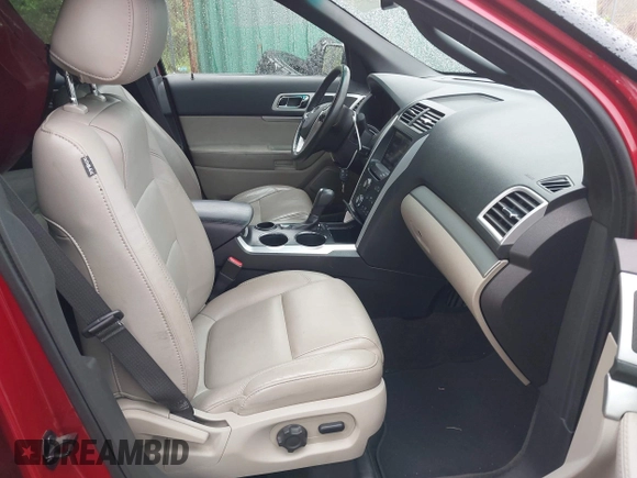 2012 Ford Explorer XLT z VIN 1FMHK7D8XCGA23931, wystawiony jako IAAI lot #42222999 z przebiegiem 209 442 mil mil oraz . Historia ofert i sprzedaży dostępna na DreamBid. Obrazek 5.