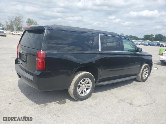 2019 Chevrolet Suburban LT with VIN 1GNSCHKC4KR104258, listed as a Copart auction lot 50424815 with 319,476 mi miles and Clean Title. Bid and sale history available at carsss.com. Image 3.
