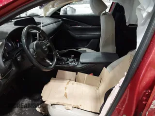 2023 Mazda CX-30 S Preferred с VIN 3MVDMBCM1PM549616, выставлен на аукционе IAAI как лот 42453130 с пробегом 43 857 миль миль и . История ставок и продаж доступна на DreamBid. Изображение 5.