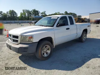 2008 Dodge Dakota SXT with VIN 1D7HE32K88S550069, listed as a Copart auction lot 66302405 with 218,123 mi miles and Clean title. Bid and sale history available at DreamBid. Image 1.