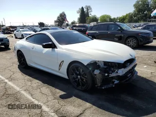 2020 BMW 8 Series M850i xDrive with VIN WBABC4C00LCE77534, listed as a Copart auction lot 54722515 with 0 mi miles and Salvage Title. Bid and sale history available at carsss.com. Image 4.