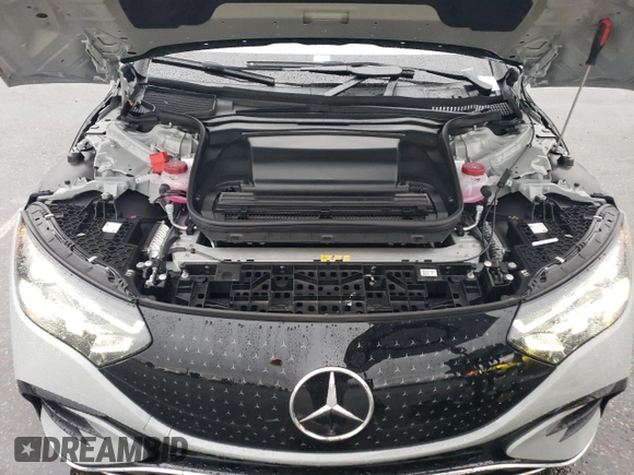 2023 Mercedes-Benz EQE 350+ z VIN W1KEG2BB2PF014412, wystawiony jako Copart lot #76793523 z przebiegiem 3 112 mil mil oraz . Historia ofert i sprzedaży dostępna na DreamBid. Obrazek 11.