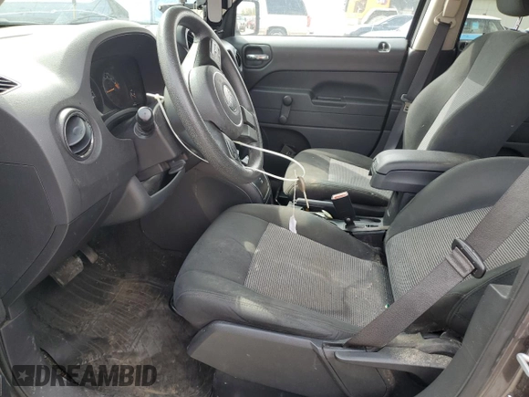 2016 Jeep Patriot Sport with VIN 1C4NJPBA2GD629201, listed as a Copart auction lot 53488795 with 98,382 mi miles and Salvage Title. Bid and sale history available at carsss.com. Image 7.