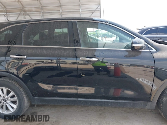 2019 Kia Sorento LX z VIN 5XYPG4A52KG490322, wystawiony jako IAAI lot #41928525 z przebiegiem 89 921 mil mil oraz . Historia ofert i sprzedaży dostępna na DreamBid. Obrazek 14.