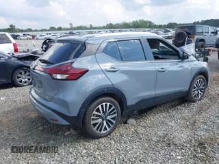 2022 Nissan Kicks SV z VIN 3N1CP5CV2NL518444, wystawiony jako IAAI lot #41946827 z przebiegiem 69 000 mil mil oraz . Historia ofert i sprzedaży dostępna na DreamBid. Obrazek 4.