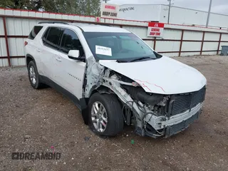 2019 Chevrolet Traverse LT Cloth with VIN 1GNERGKW8KJ171606, listed as a IAAI auction lot 41553157 with 95,802 mi miles. Bid and sale history available at carsss.com. Image 1.