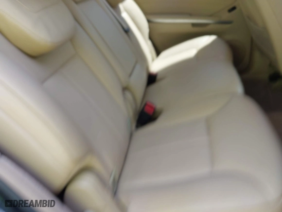 2011 Mercedes-Benz GL-Class GL 450 with VIN 4JGBF7BE9BA662497, listed as a IAAI auction lot 42102696 with 90,924 mi miles. Bid and sale history available at carsss.com. Image 8.