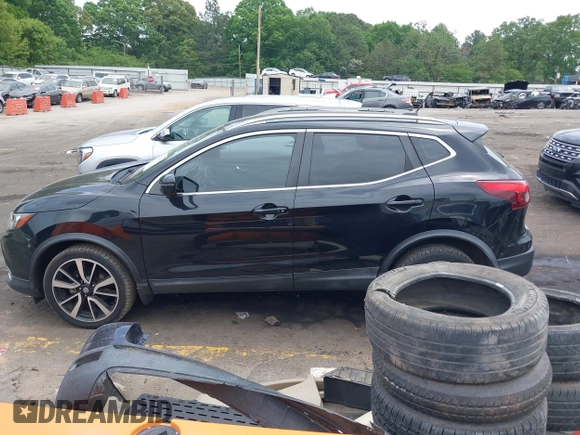 2017 Nissan Rogue S z VIN JN1BJ1CP9HW019565, wystawiony jako IAAI lot #42121059 z przebiegiem 106 056 mil mil oraz . Historia ofert i sprzedaży dostępna na DreamBid. Obrazek 14.