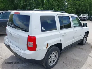 2014 Jeep Patriot Altitude with VIN 1C4NJPBA8ED504989, listed as a IAAI auction lot 42284403 with 196,922 mi miles and . Bid and sale history available at DreamBid. Image 4.