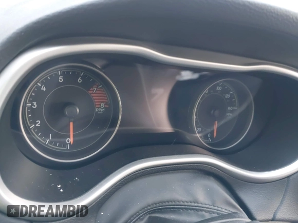2018 Jeep Cherokee Trailhawk с VIN 1C4PJMBX7JD603048, выставлен на аукционе IAAI как лот 41399800 с пробегом Не указан миль и . История ставок и продаж доступна на DreamBid. Изображение 14.