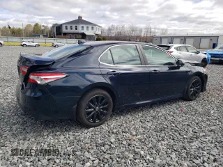 2020 Toyota Camry LE with VIN 4T1C11AK8LU954357, listed as a Copart auction lot 50153005 with 28,534 mi miles and Salvage Title. Bid and sale history available at DreamBid. Image 3.