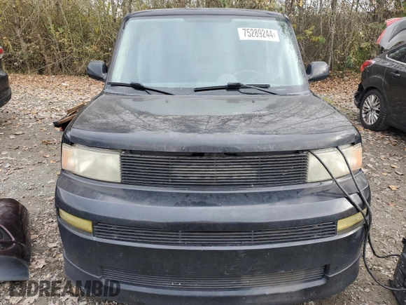 2006 Scion xB with VIN JTLKT334464042712, listed as a Copart auction lot 75289244 with 217,008 mi miles and Salvage Title. Bid and sale history available at DreamBid. Image 5.