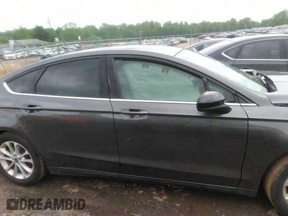 2020 Ford Fusion SE with VIN 3FA6P0HD1LR154966, listed as a IAAI auction lot 42119133 with 133,370 mi miles and . Bid and sale history available at DreamBid. Image 13.